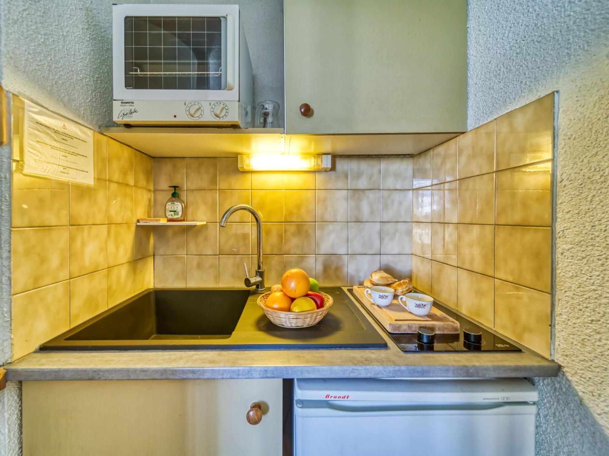 Apartamento Les Cimes De Caron-3 By Interhome